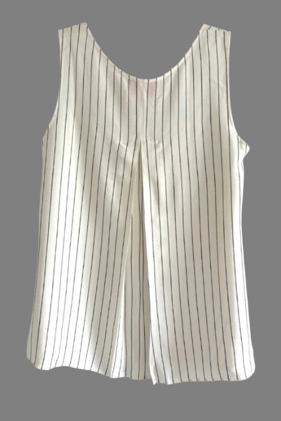 Maternity matching set co-ord in white ideal for the office or summer contemporary designer style 